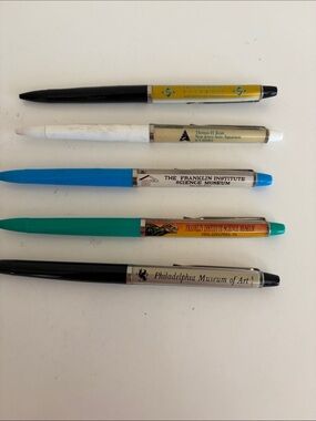 Lot of 5 Vintage Philadelphia Area Floating Scene Pens